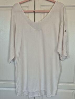 Women's Cream Scoop Neck Lightweight Linen-blend Tunic Top Oversized